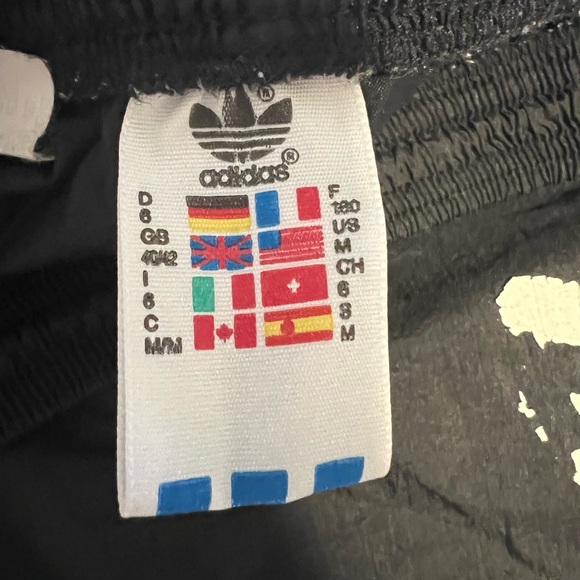 Vintage Adidas Shorts 80’s & 90’s Sz M - Picture 6 of 8